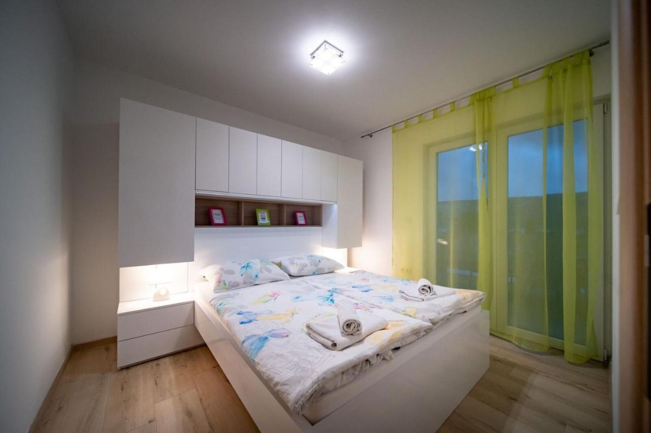 Apartmani Tomi Lopar Bagian luar foto
