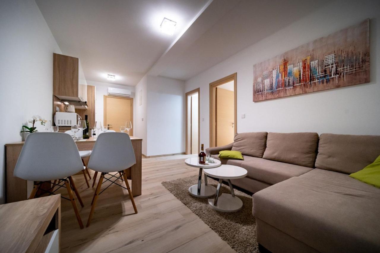 Apartmani Tomi Lopar Bagian luar foto