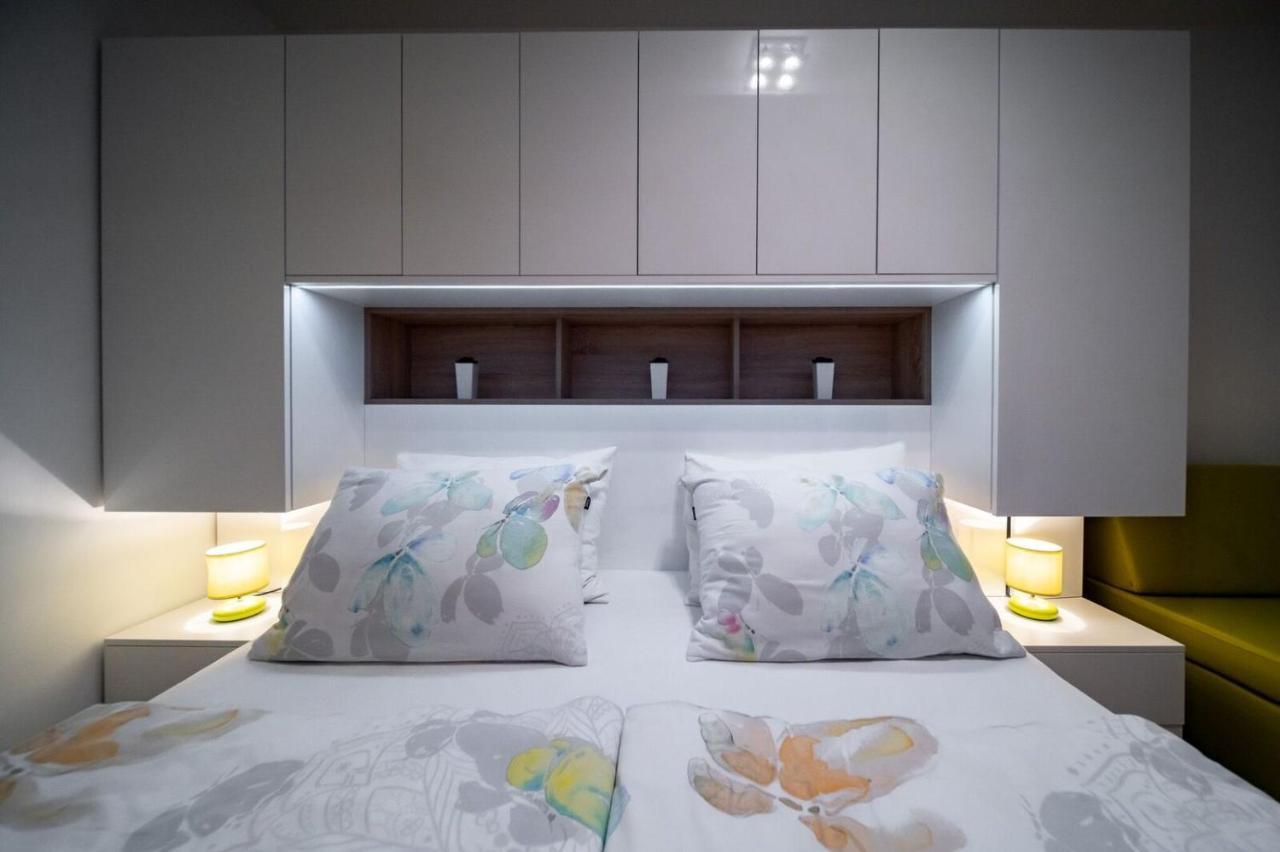 Apartmani Tomi Lopar Bagian luar foto