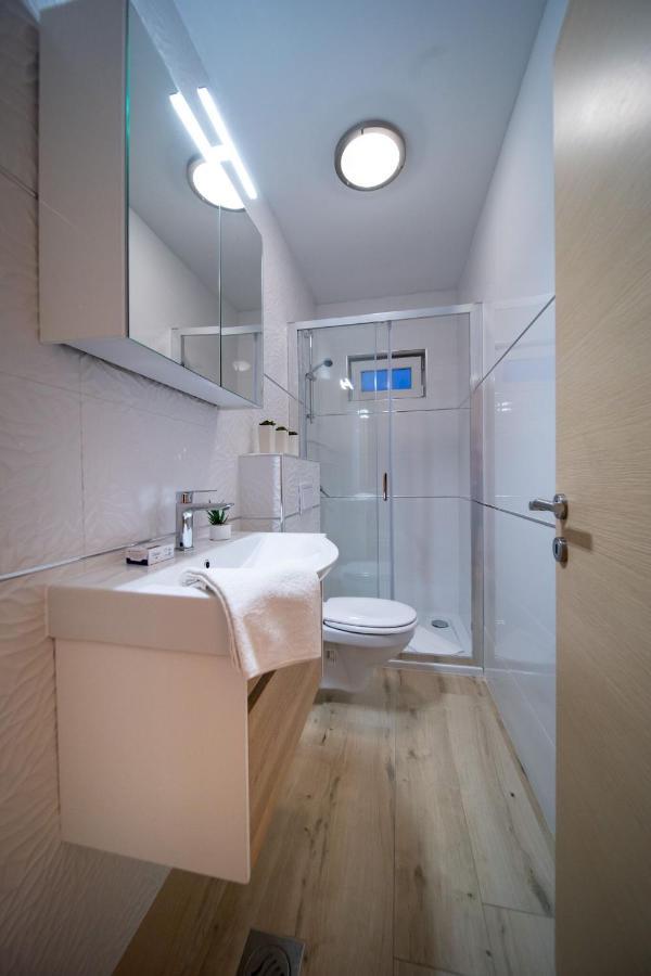 Apartmani Tomi Lopar Bagian luar foto