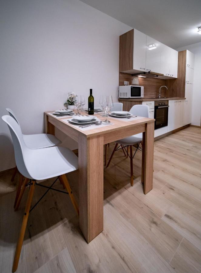 Apartmani Tomi Lopar Bagian luar foto