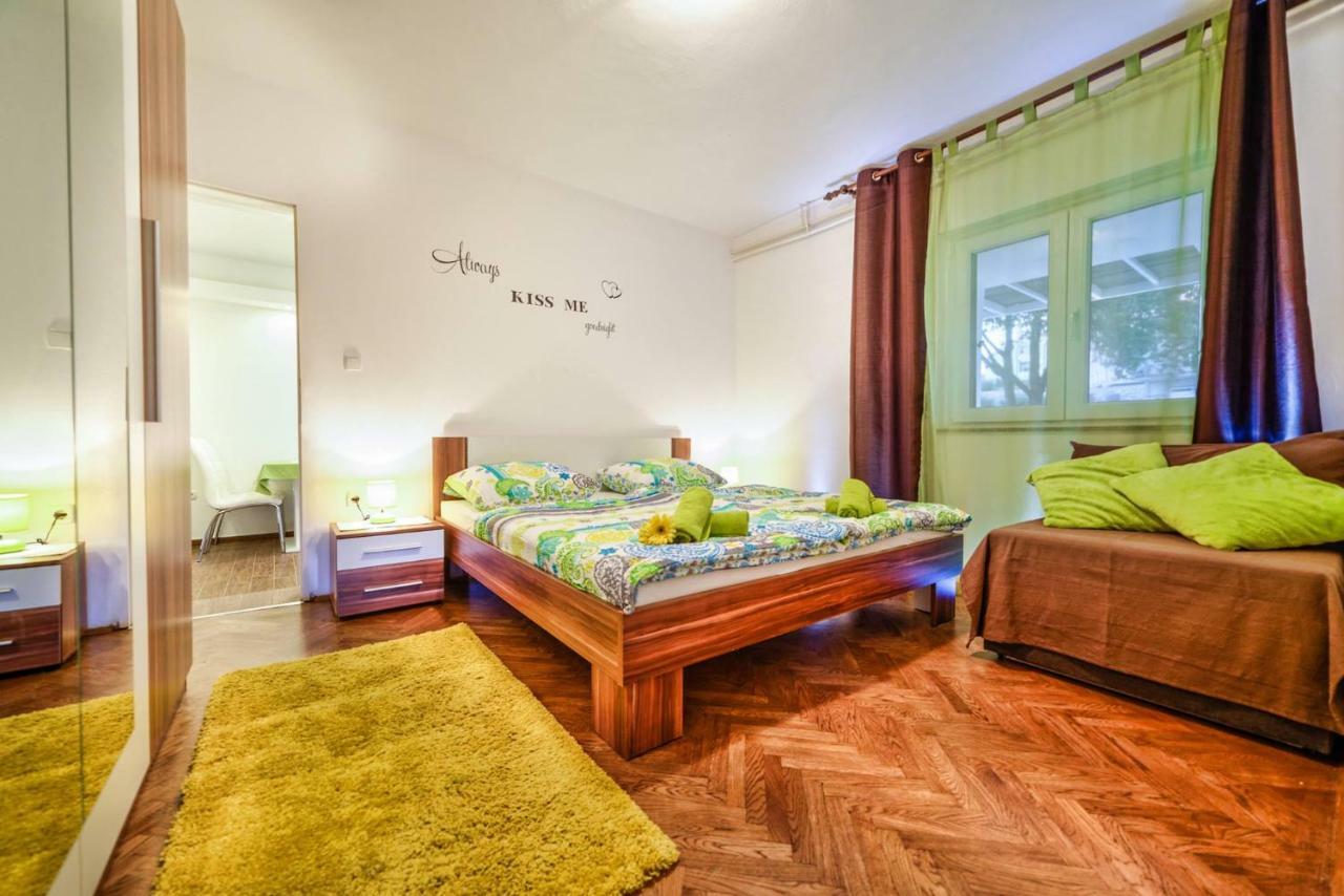 Apartmani Tomi Lopar Bagian luar foto