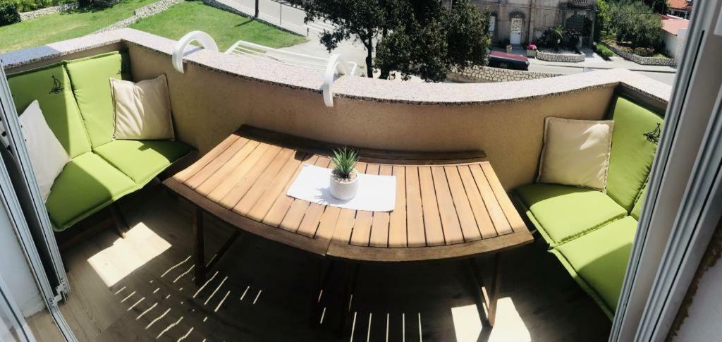 Apartmani Tomi Lopar Bagian luar foto